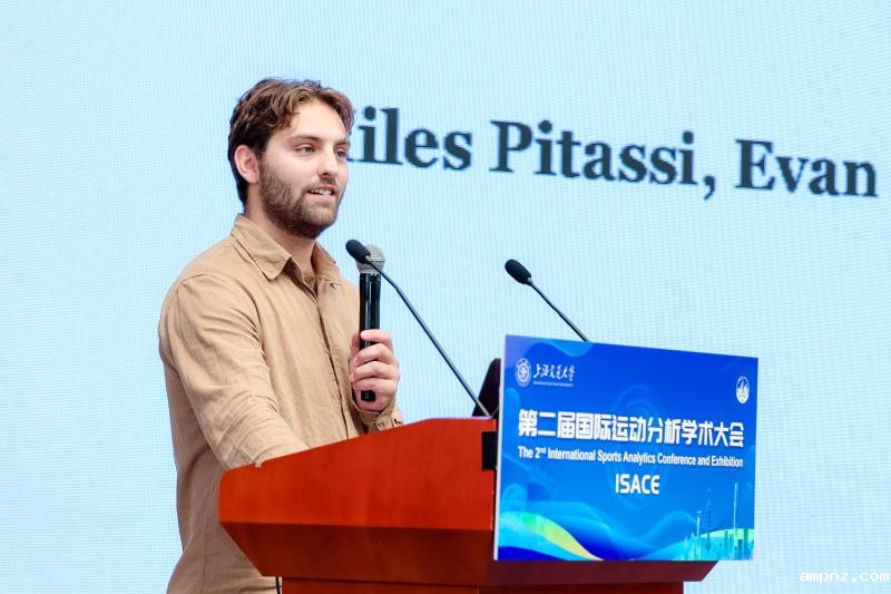 20251001_175331_780.jpg 专题报告5-2 获奖2.jpg