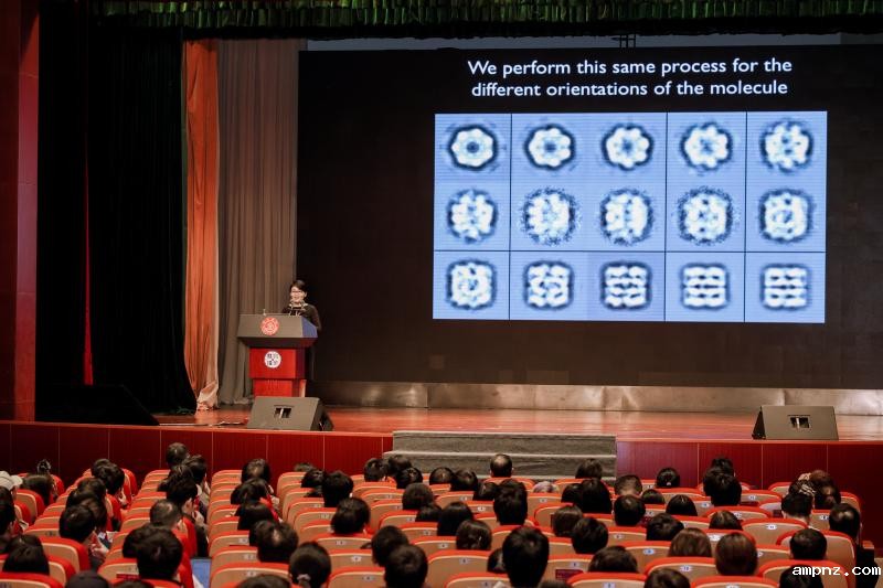 20251103_090802_782.jpg 讲座004.jpg