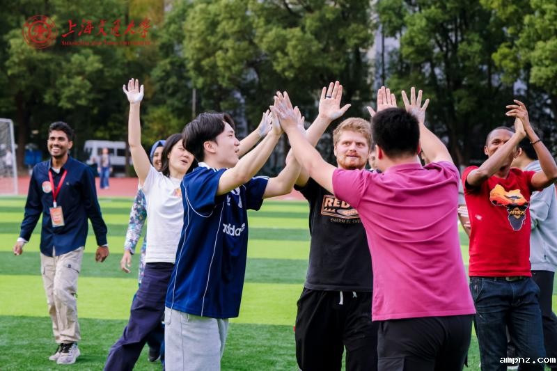 20251106_140711_904.jpg NYX_8172-opq4094217355.jpg